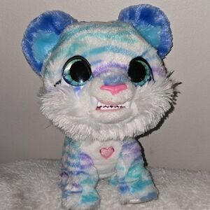 New TALKING Arctic Plush Tiger Winter ARCTIC Toy